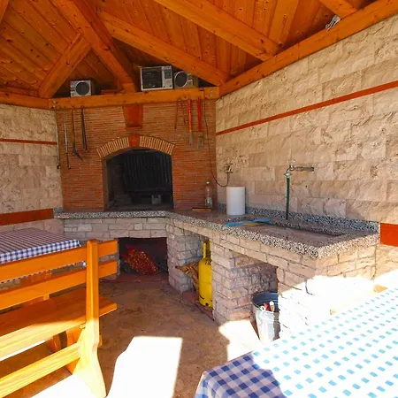 Апартаменти Pool 624