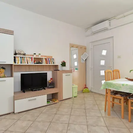 Апартаменти Pool 624 *