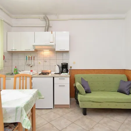 Pool 624 Апартаменти