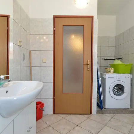 Апартаменти Pool 624 Пула