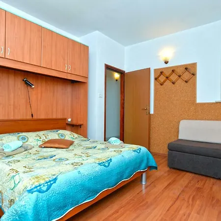 Pool 624 Апартаменти