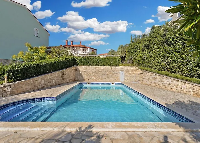 Apartment Pool Apartments 624