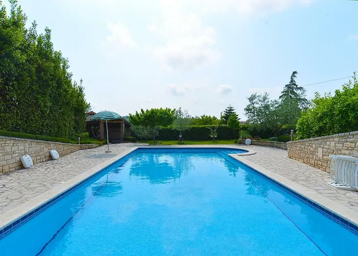 Pool Apartments 624 * Pula