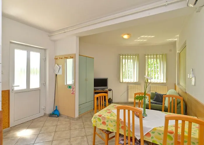 Pool Apartments 624 Pula