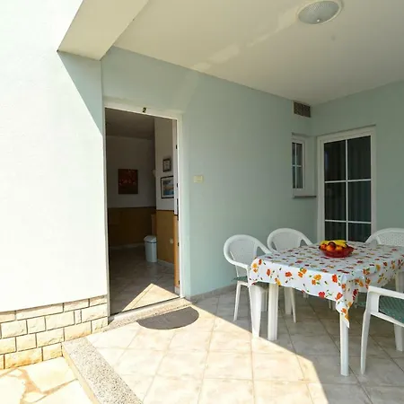 Pool Apartments 624 Pula