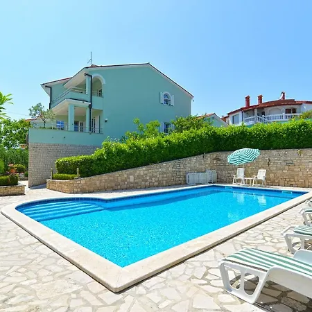 Pool Apartments 624 * Pula