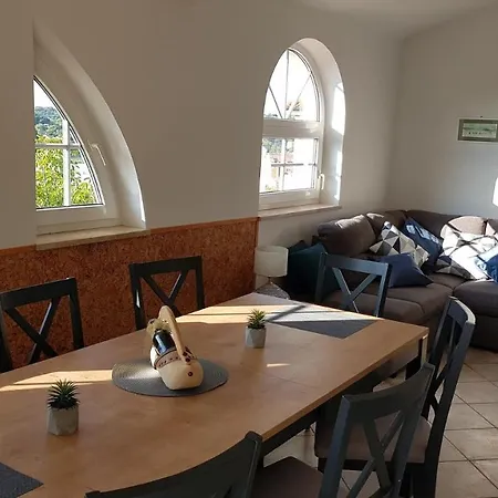 Pool 624 アパート *