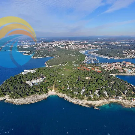 Pool 624 アパート