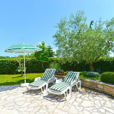 Pool 624 アパート *